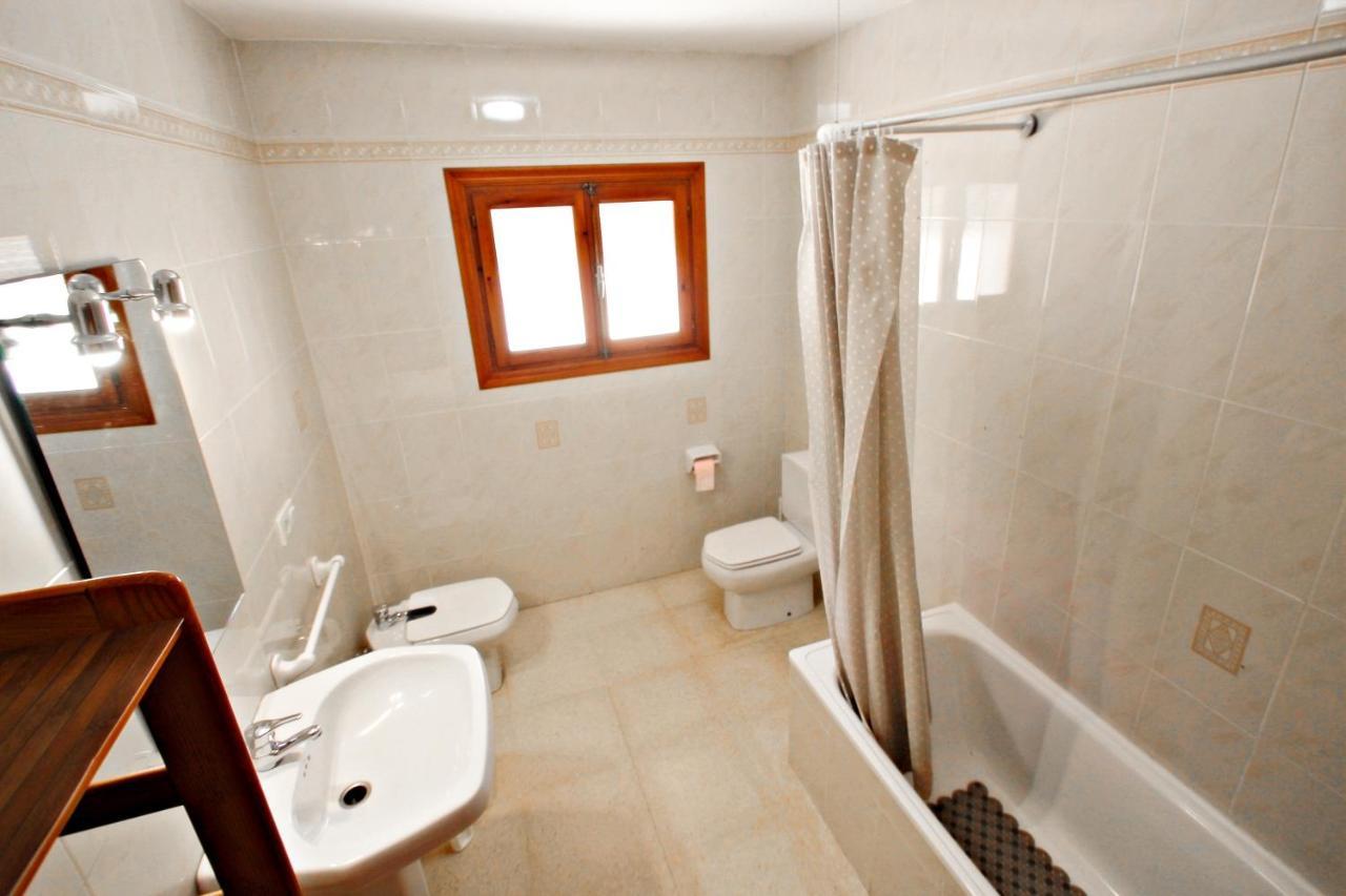 Laura-29A - Pretty Holiday Property With Garden And Private Pool In كاليبي المظهر الخارجي الصورة